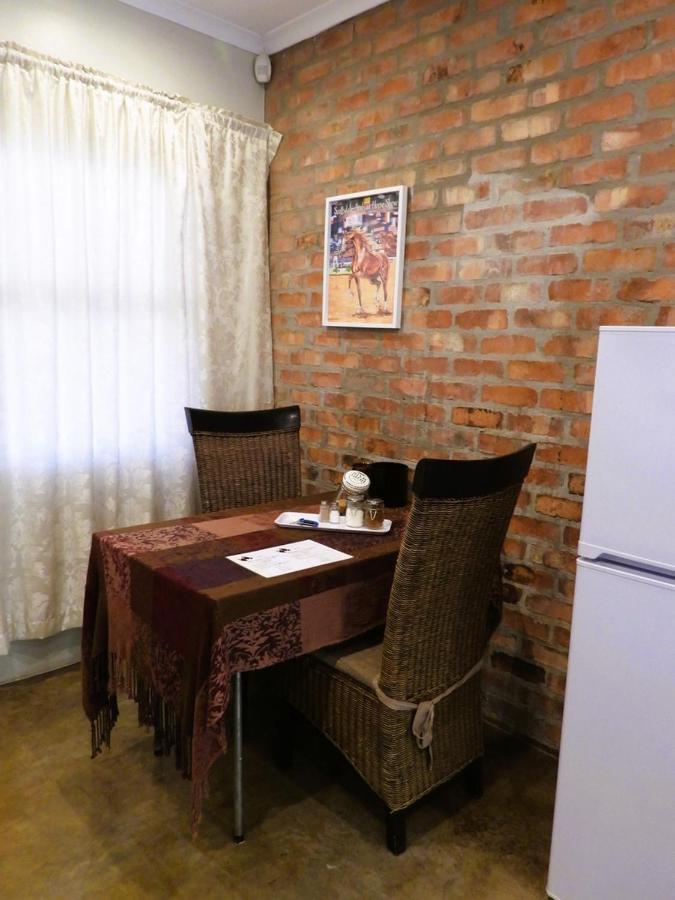 Maretlwane Guesthouse Buffelspoort Luaran gambar